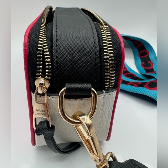 Marc Jacobs Snapshot | Very Good Condition - Picture 5 of 17